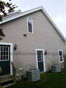 roof cleaning service